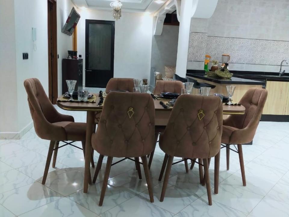 Appartement De Luxe A 7 Min De Centre De Ville A Petit Prix Pour Passer Un Agreable Sejour Marrakesh Esterno foto
